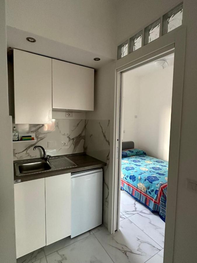 Al Porto Di Roma B&B Лидо-ди-Остия Экстерьер фото
