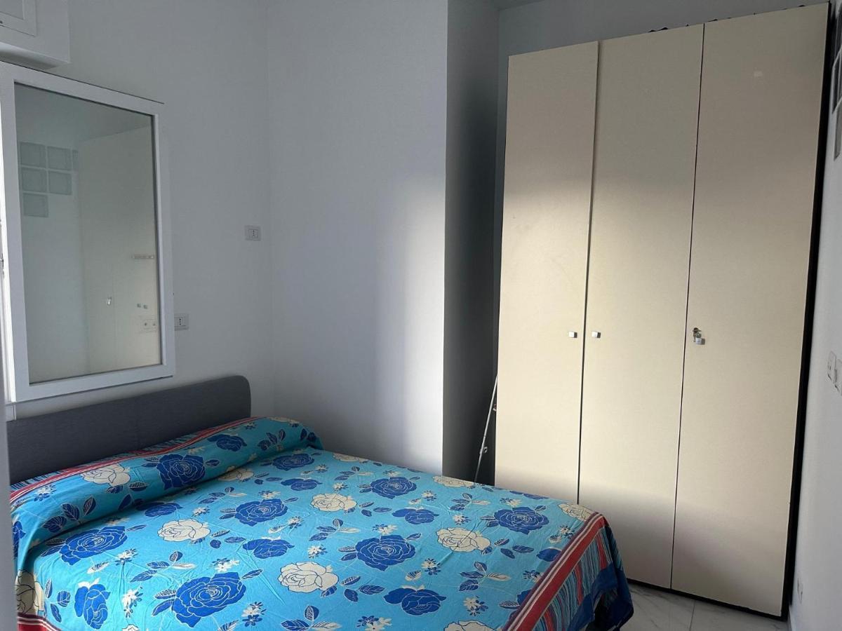 Al Porto Di Roma B&B Лидо-ди-Остия Экстерьер фото